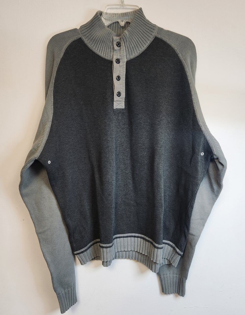 Tommy Bahama Mens Gray Colorblock Button Henley Long Sleeve Sweater-Size XL